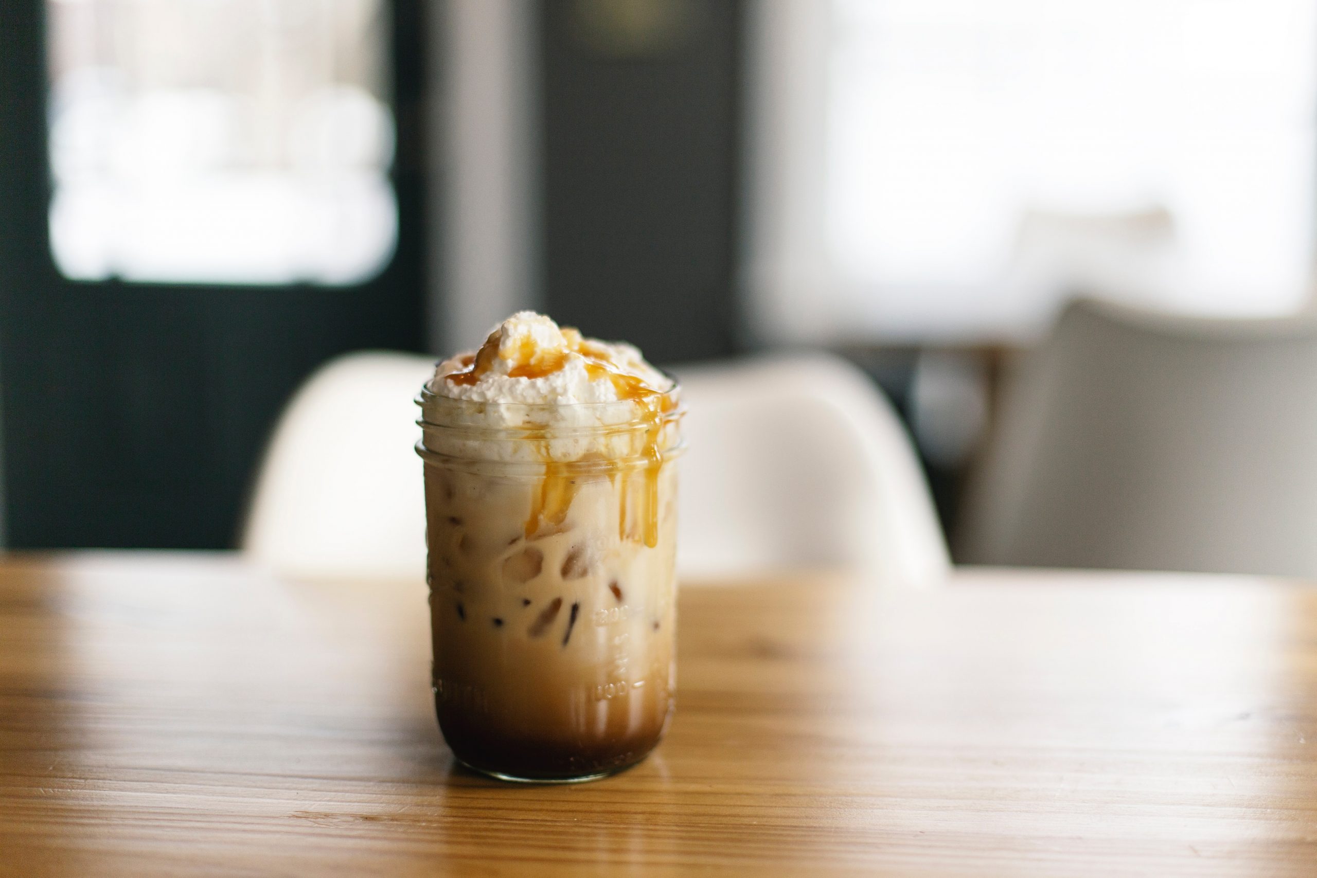 6 cafés glacés parfaits pour l’été partout au Québec